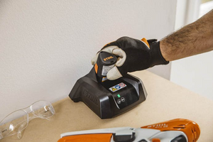 STIHL® AS 2 Battery | Compact Lithium-Ion Power