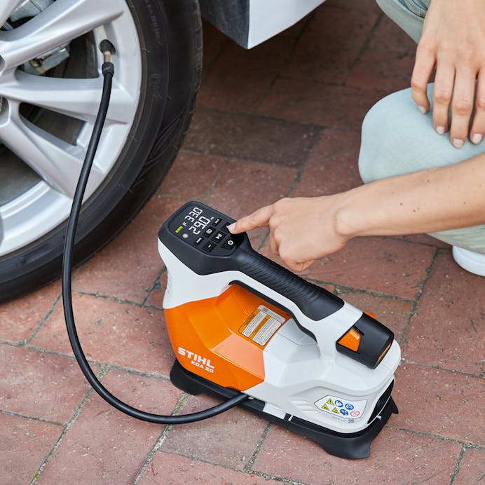 STIHL® KOA 20 Cordless Air Inflator