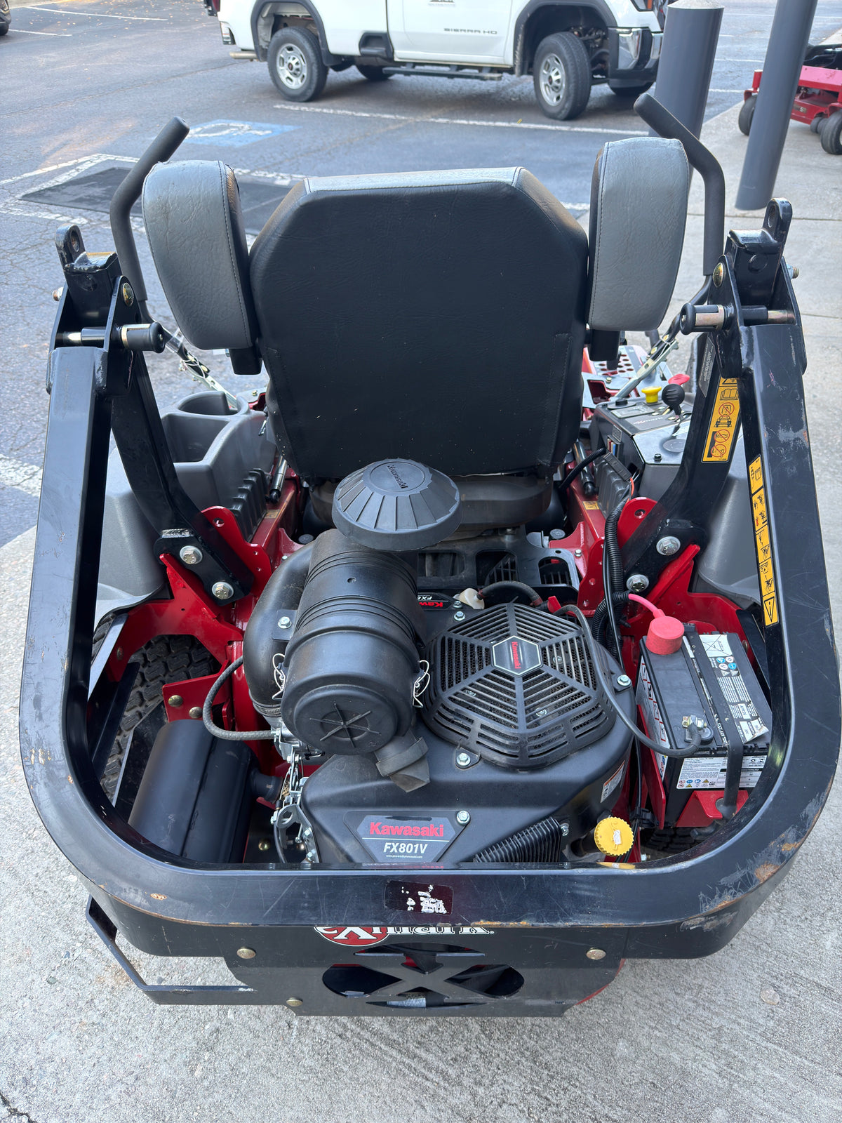 Demo Exmark Lazer LRS801GKA524A1