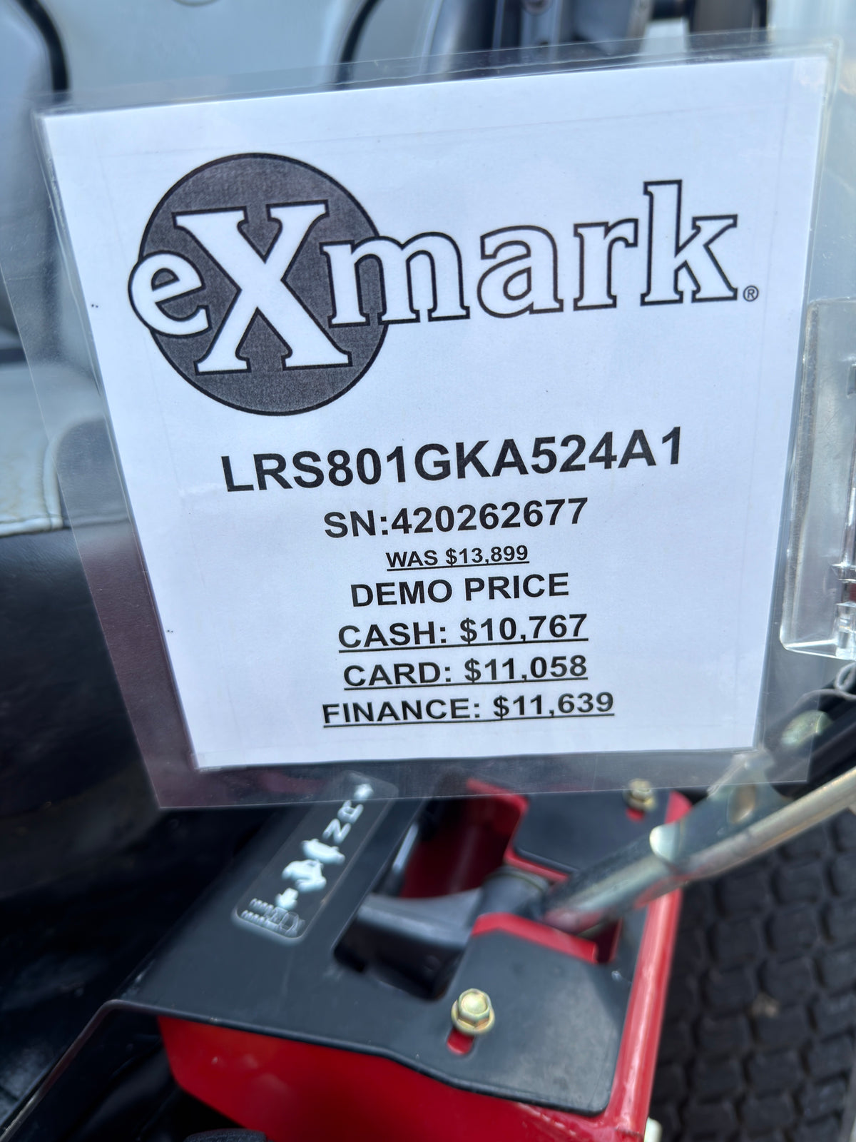 Demo Exmark Lazer LRS801GKA524A1